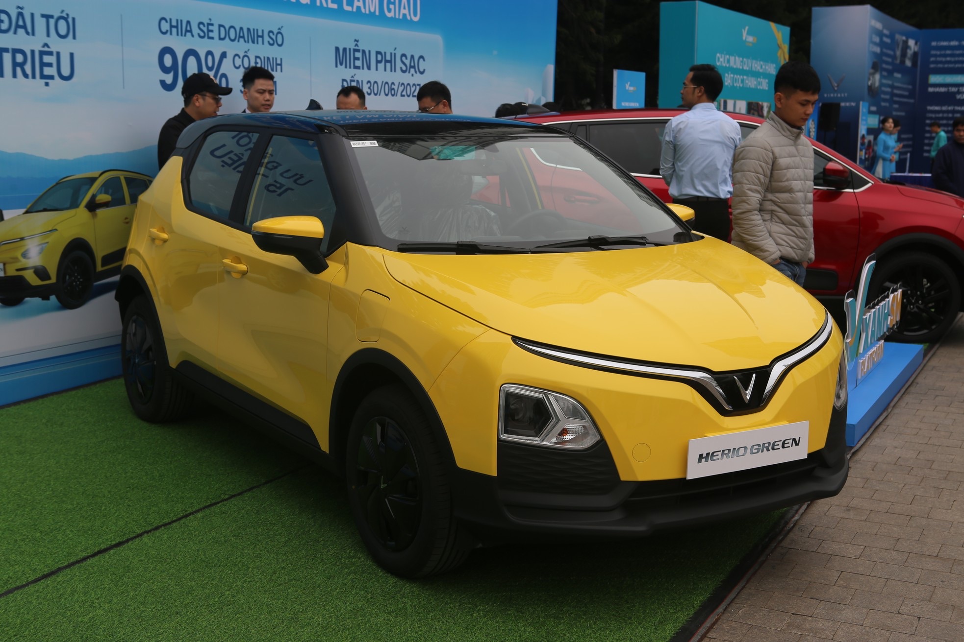 ‘Ma trận’ 29 xe lần đầu ra mắt Việt Nam năm 2025: Xe điện, xe Trung Quốc lấn lướt- Ảnh 2. xe điện - Ảnh 4.