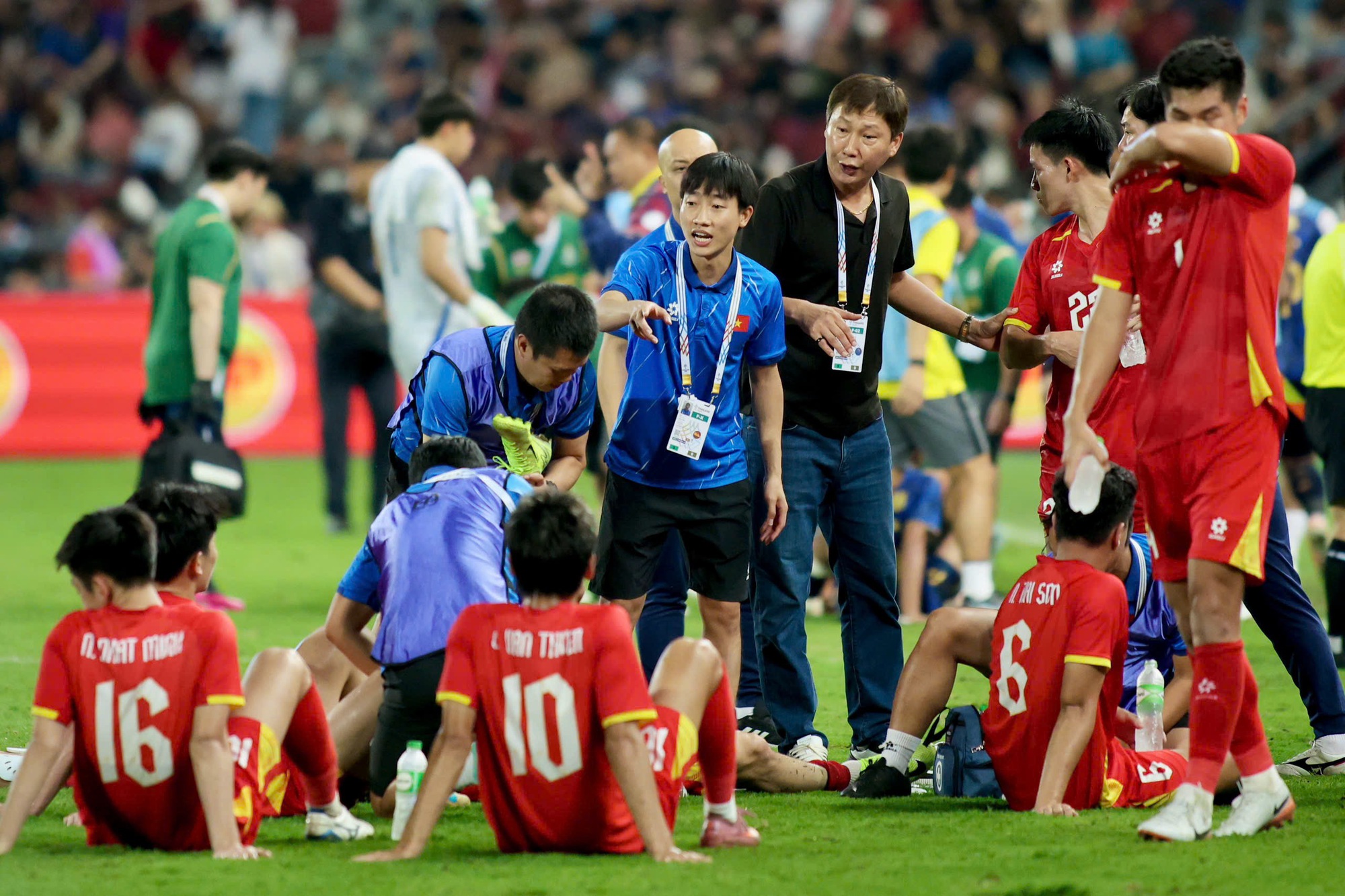 Thầy Kim tiết lộ với Thanh Niên: Lời dặn gan ruột giúp U.22 Việt Nam ngược dòng không tưởng trên đất Thái- Ảnh 2.