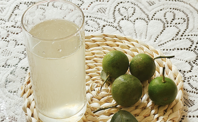 Một cốc nước chanh vào buổi sáng sớm là một loại thuốc tiên mà có thể cơ thể bạn đã bỏ lỡ. Ảnh: Bảo Bảo