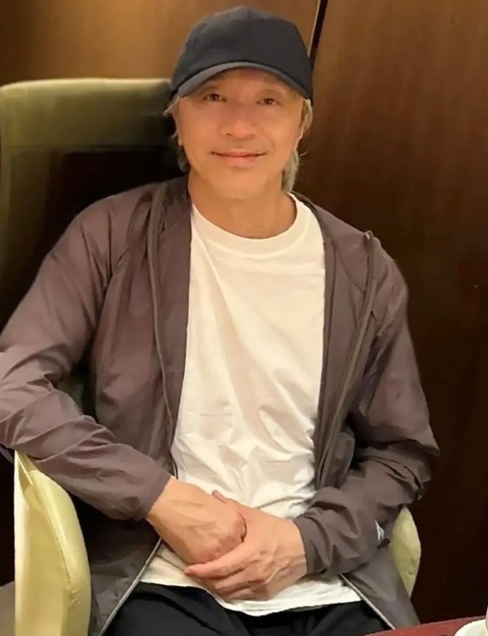 Lối sống lập dị, cô độc của Châu Tinh Trì bắt nguồn từ quá khứ khốn khó? - 1 Lối sống lập dị, cô độc của Châu Tinh Trì bắt nguồn từ quá khứ khốn khó? - 1