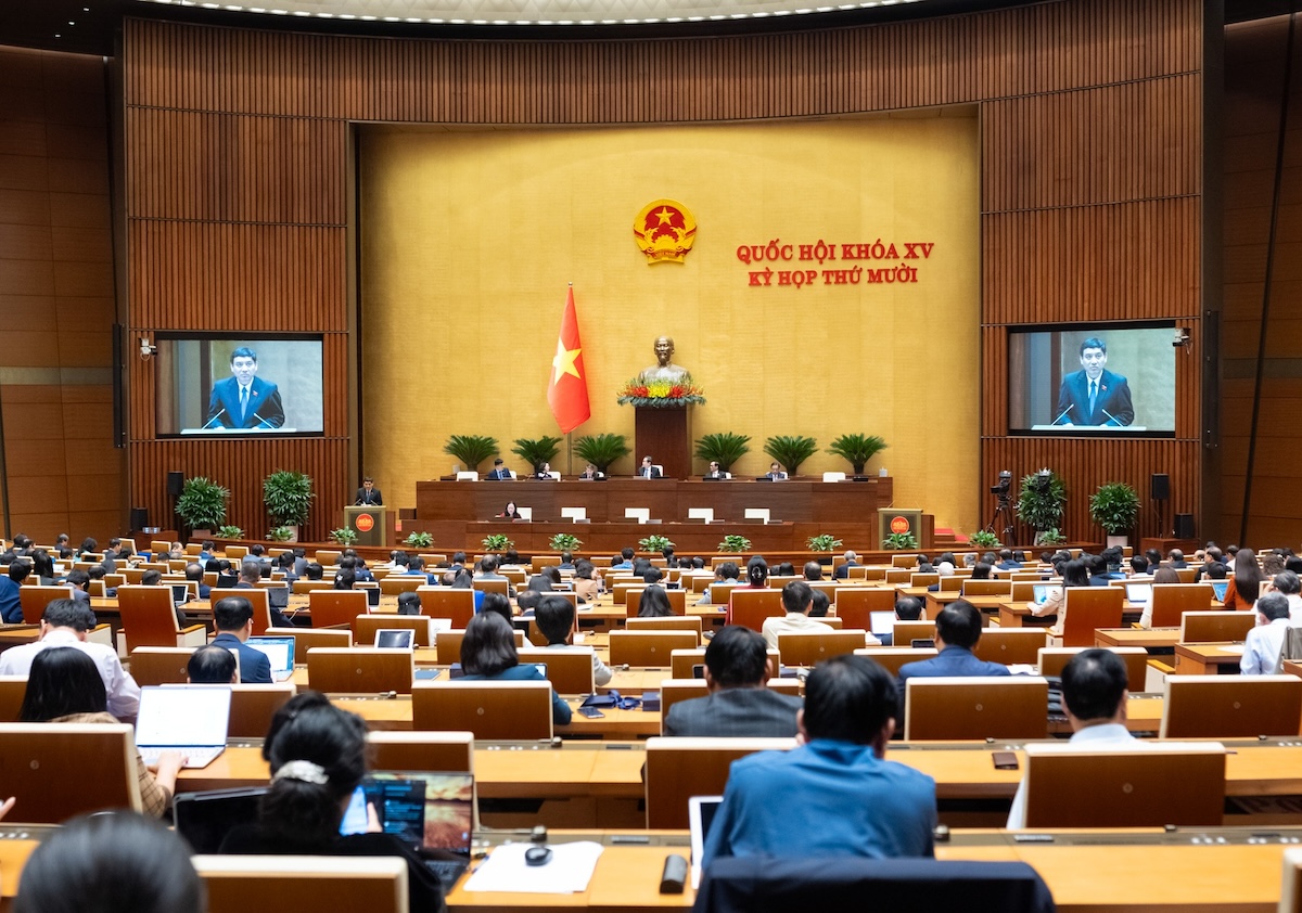 Luật Báo chí vừa thông qua, có quy định về cơ quan báo chí chủ lực đa phương tiện 1 báo chí - Ảnh 1.