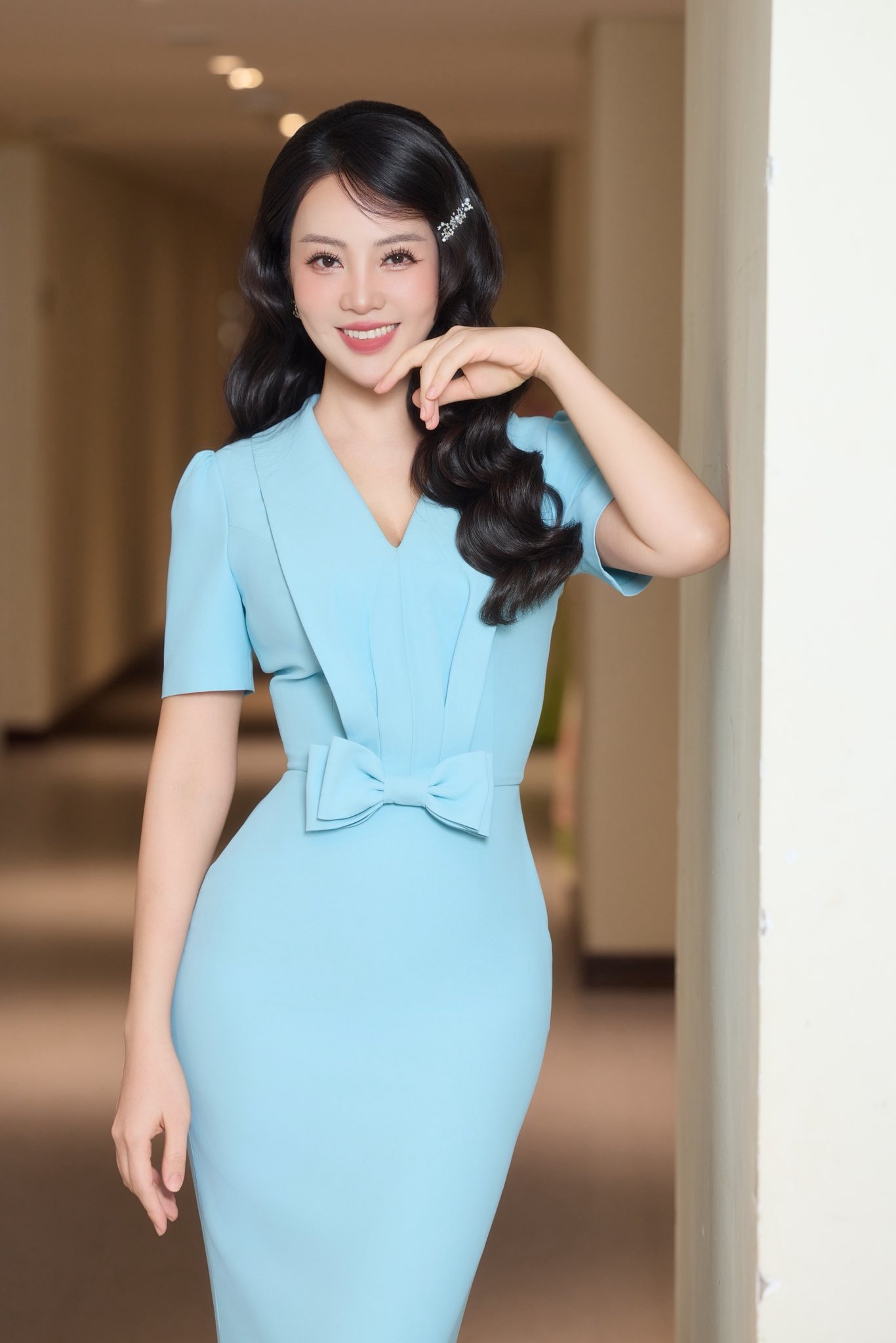 MC - Á hậu lấy chồng là đại gia kín tiếng, đẹp xuất sắc sau 2 tháng sinh con ở tuổi U40- Ảnh 1.