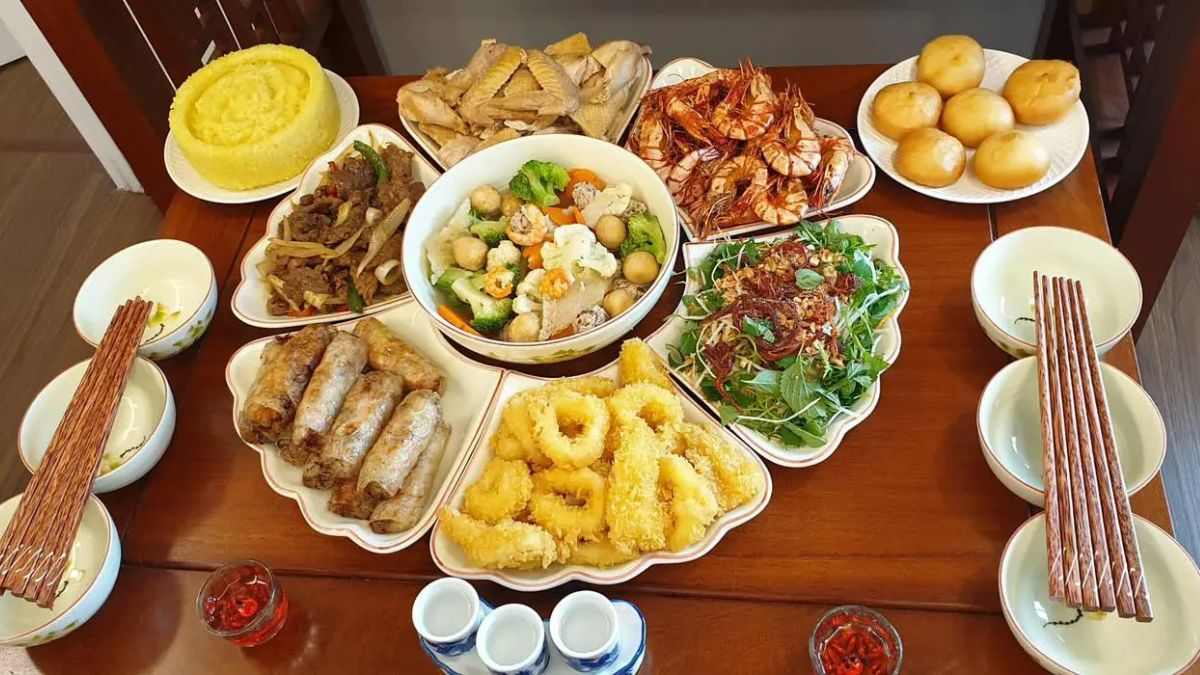 Mâm cúng và bài khấn cúng mùng 1 Tết- Ảnh 1.