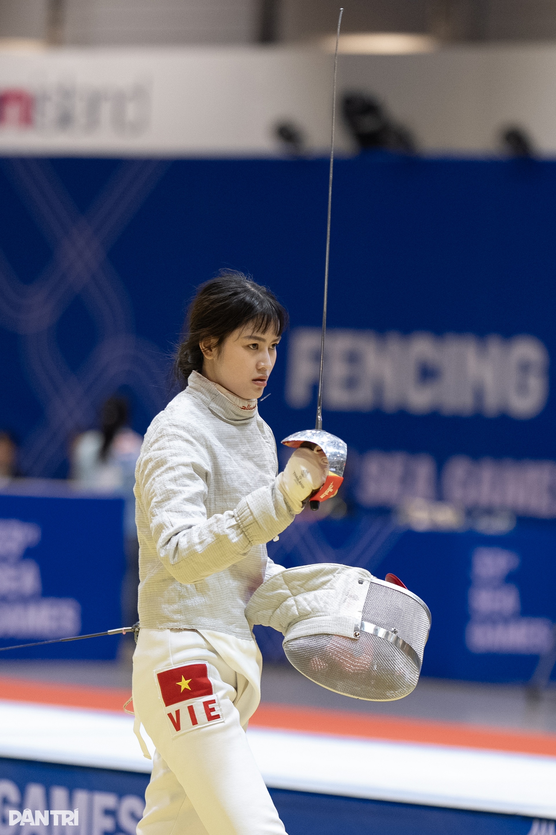 Mãn nhãn hình ảnh thi đấu giành 3 HCV của đấu kiếm Việt Nam ở SEA Games 33 - 1