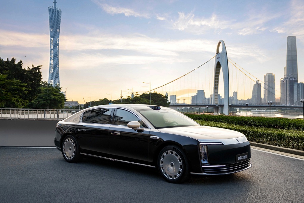 Mẫu xe Trung Quốc hạ knock-out cả BMW và Porsche - 1