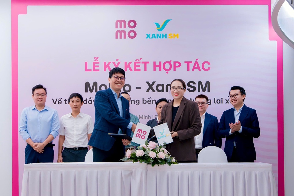 MoMo và Xanh SM ký hợp tác chiến lược - 1