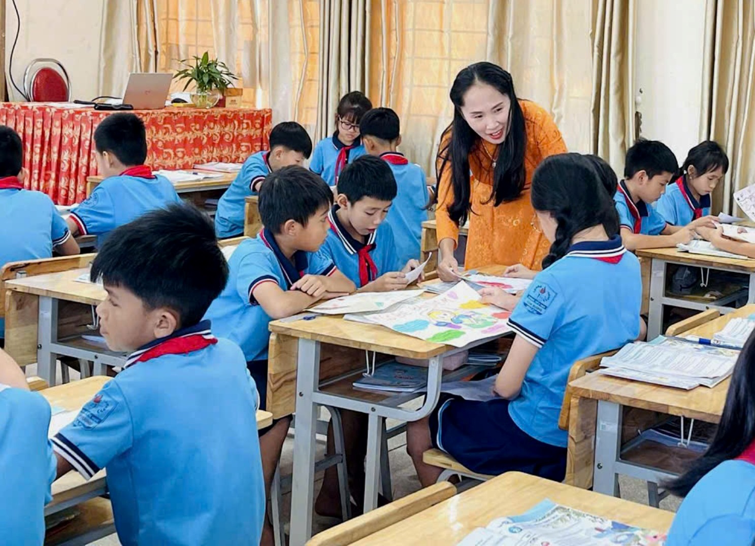 thăng hạng - Ảnh 1.