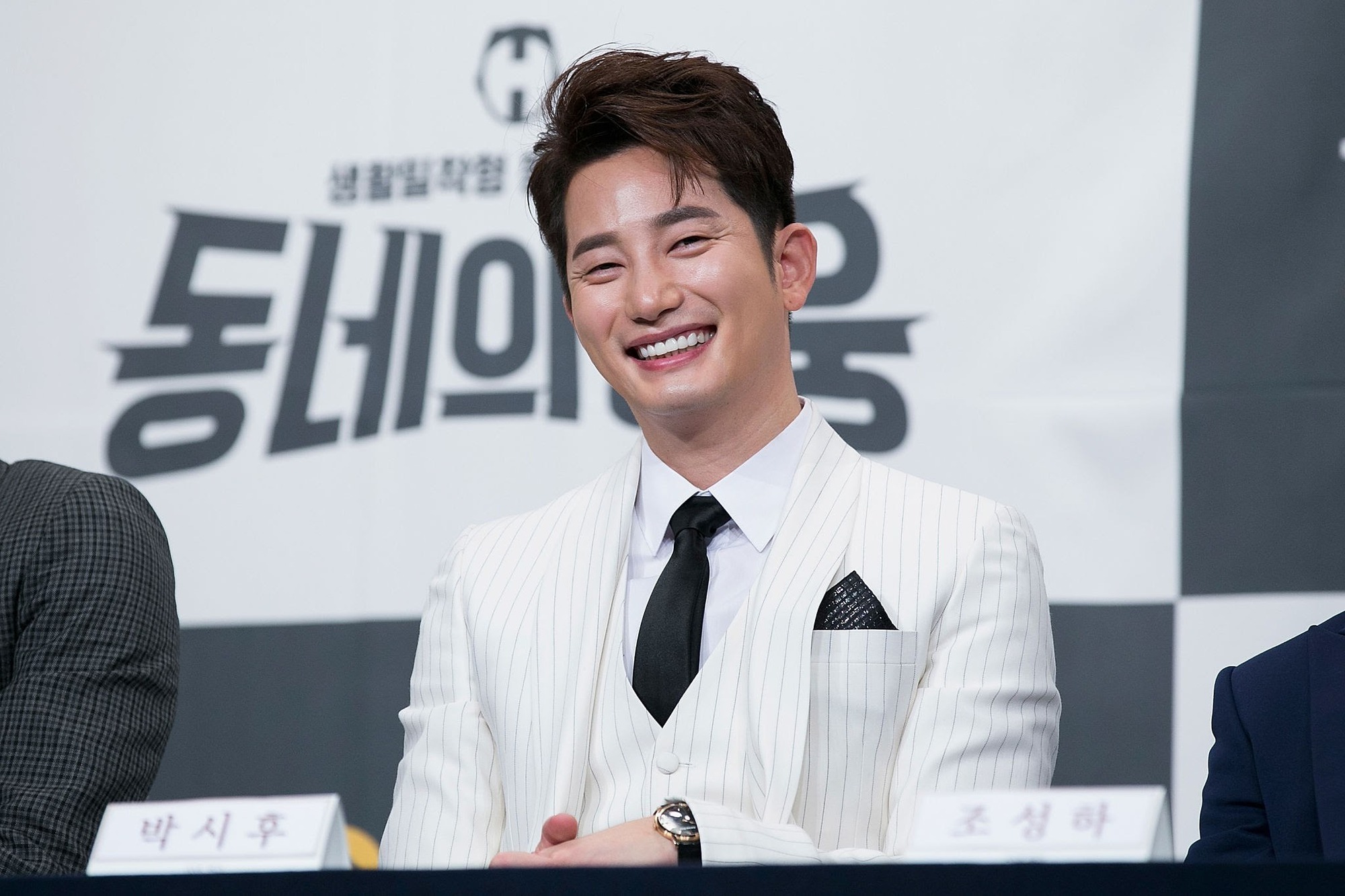 Mới nhất vụ sao hạng A bị tố là 