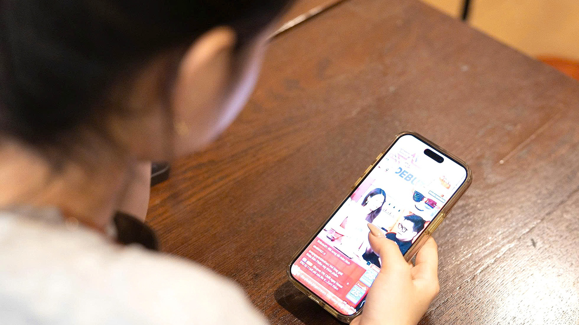 hàng chính hãng - Ảnh 1.