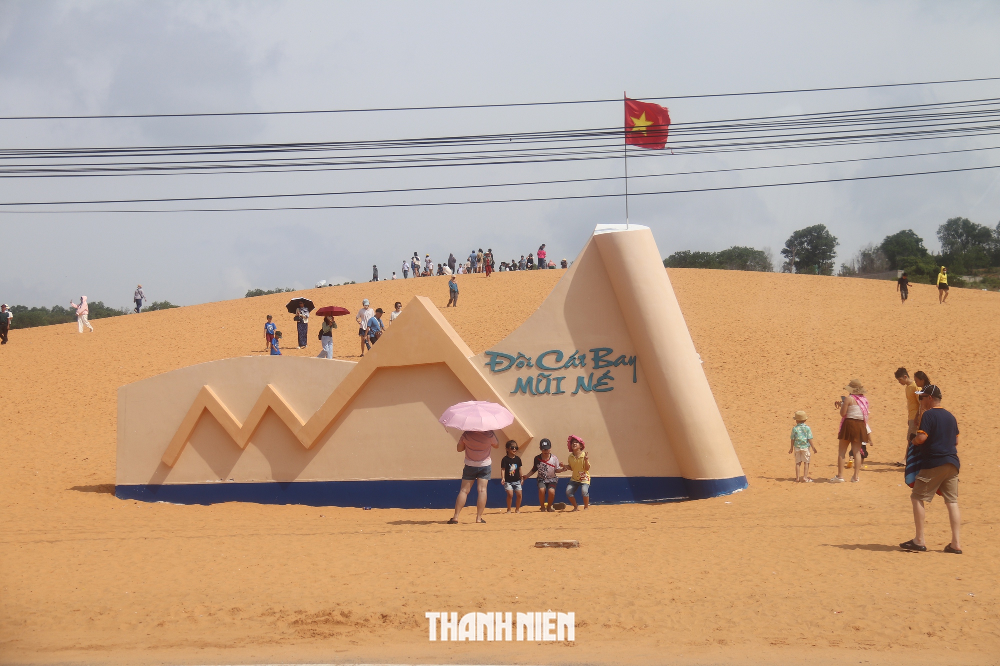 Mũi Né quyết xử lý nghiêm xây dựng trái phép, lấn chiếm đất công 1 Mũi Né sau sáp nhập, quyết xử lý nghiêm xây dựng trái phép, lấn chiếm đất công - Ảnh 1.