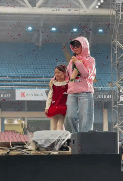 Mỹ Tâm từ chối hát lại ca khúc Đại lễ 2/9 khiến cả nước xúc động- Ảnh 3.