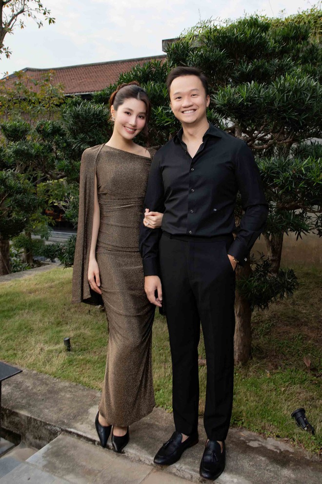 Mỹ nhân 33 tuổi làm dâu hào môn gia tộc kín tiếng, bố mẹ chồng cưng như con gái ruột, tặng quà cưới gây sốc- Ảnh 1. Mỹ nhân 33 tuổi làm dâu hào môn gia tộc kín tiếng, bố mẹ chồng cưng như con gái ruột, tặng quà cưới gây sốc- Ảnh 1.