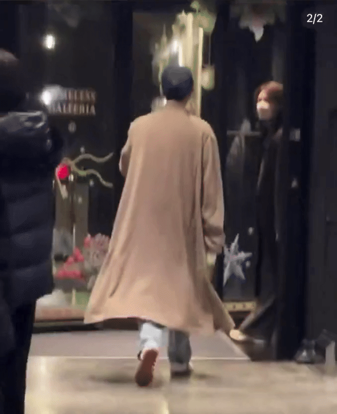 Clip: Mỹ nhân SNSD hẹn hò tài tử Jung Kyung Ho ngày cuối năm, 1 hành động của đàng gái khiến MXH nổ tung- Ảnh 1. Clip: Mỹ nhân SNSD hẹn hò tài tử Jung Kyung Ho ngày cuối năm, 1 hành động của đàng gái khiến MXH nổ tung- Ảnh 1.