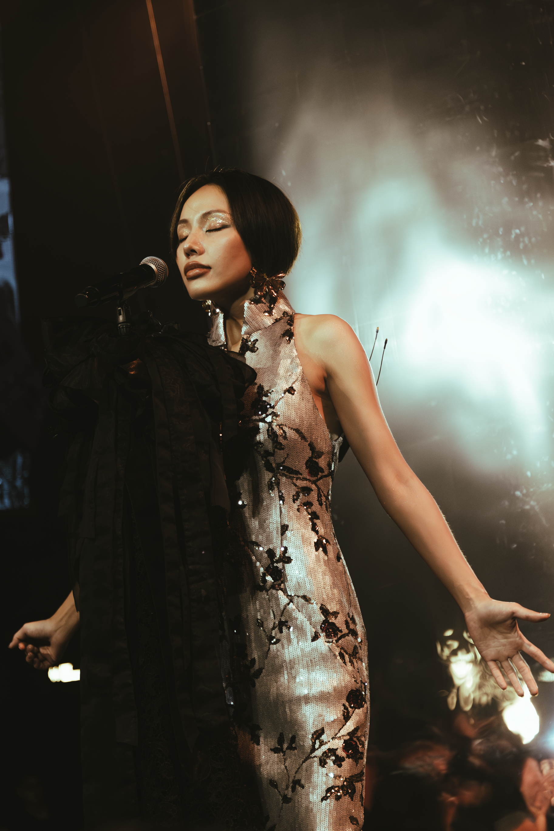 Mỹ nhân Vbiz rời sân khấu ngay đỉnh cao sự nghiệp, ngoại hình tới tài năng đều xứng đáng được biết đến- Ảnh 1. Mỹ nhân Vbiz rời sân khấu ngay đỉnh cao sự nghiệp, ngoại hình tới tài năng đều xứng đáng được biết đến- Ảnh 1.