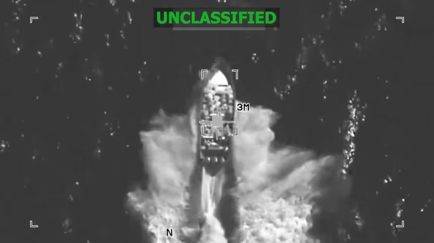 Mỹ tiêu diệt tàu nghi buôn ma túy ở Thái Bình Dương trong chiến dịch Mũi giáo phương Nam - Ảnh 1.