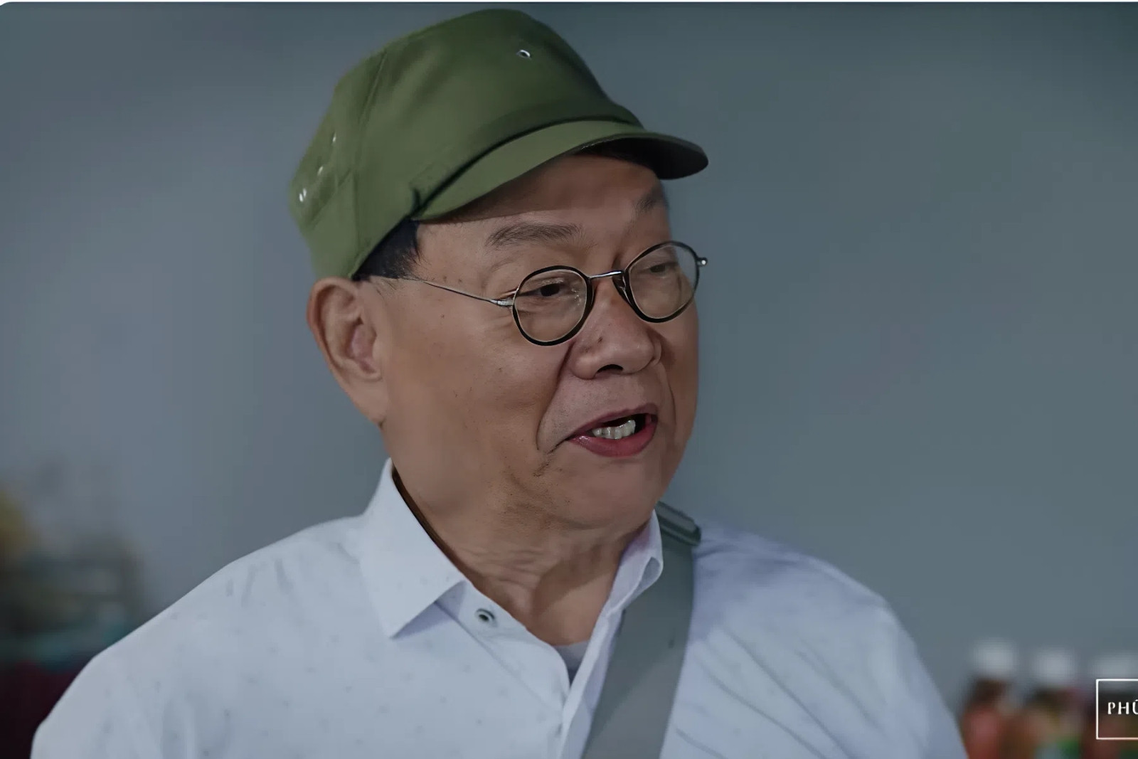 Nam NSND cả nước biết mặt: Sở hữu nhà 5 tầng ở phố cổ Hà Nội, con trai, con dâu đều là Phó Vụ trưởng- Ảnh 3. Nam NSND cả nước biết mặt: Sở hữu nhà 5 tầng ở phố cổ Hà Nội, con trai, con dâu đều là Phó Vụ trưởng- Ảnh 3.