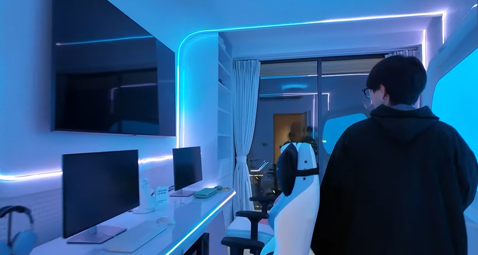 Sống đủ lâu để thấy: Nam nghệ sĩ mua nhà ở chung với bạn gái quản lý, vừa chính thức cầu hôn- Ảnh 14.