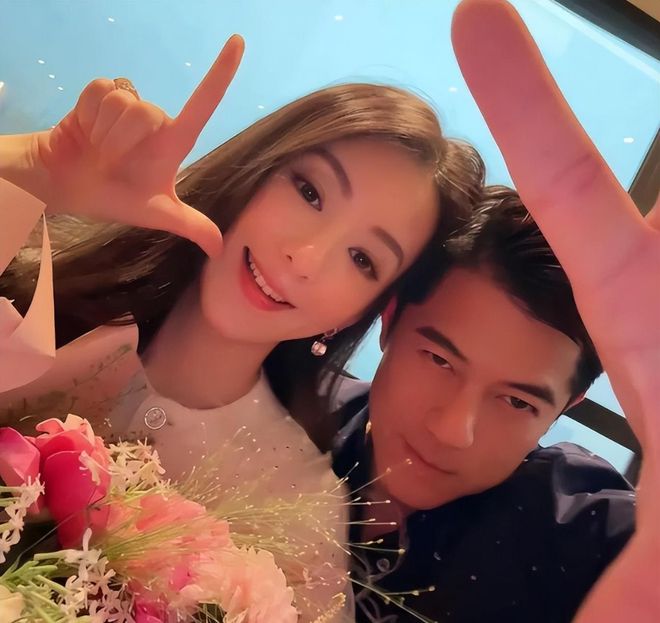 Nam thần hạng A tự tay xé nát hợp đồng hôn nhân- Ảnh 1. Nam thần hạng A tự tay xé nát hợp đồng hôn nhân- Ảnh 1.