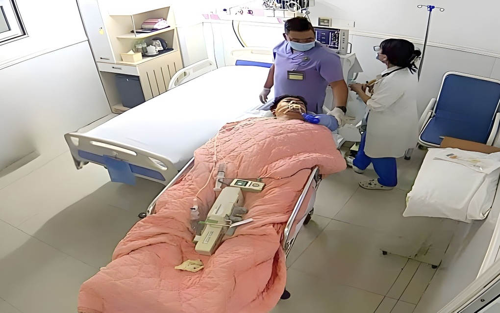 Nam thanh niên hồi phục kỳ diệu sau 35 ngày xuất huyết não nguy kịch - 1