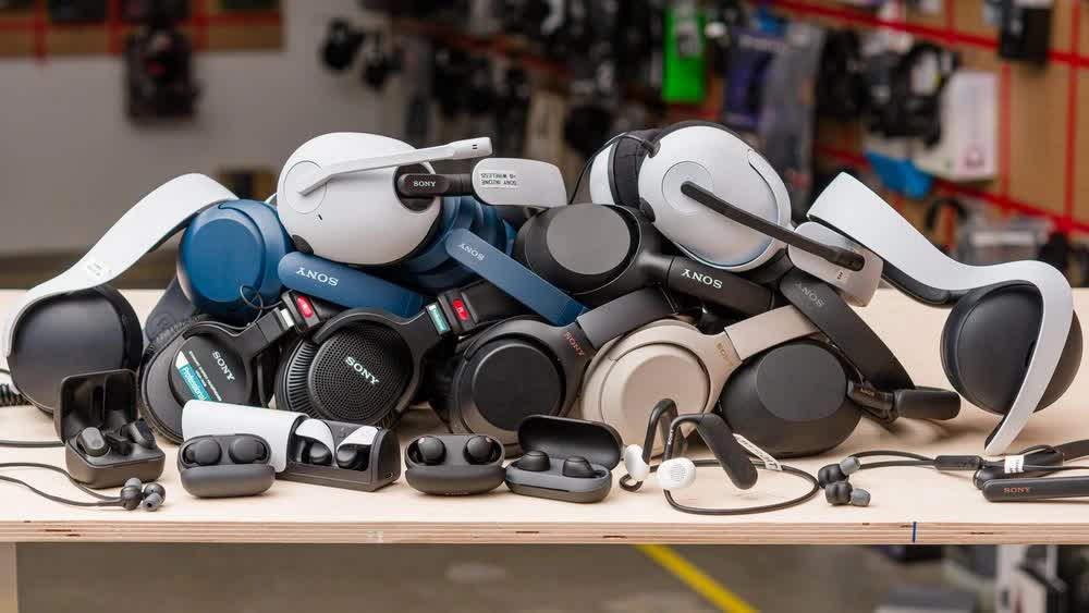 Nên chọn tai nghe Bluetooth hay tai nghe không dây? 1 Nên chọn tai nghe Bluetooth hay tai nghe không dây? - Ảnh 1.