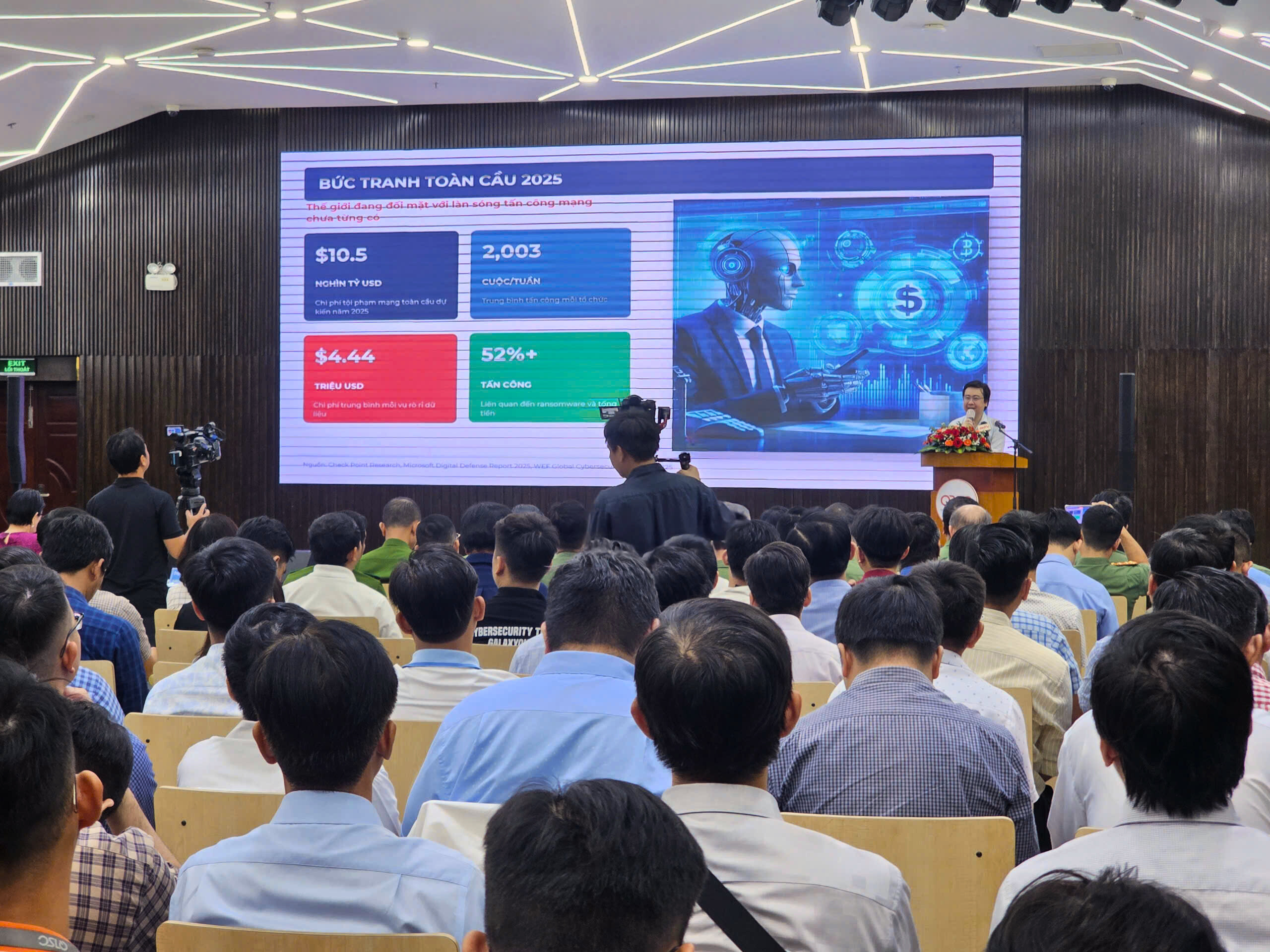 Bất ngờ ngành bị tấn công mạng nhiều nhất tại Việt Nam - Ảnh 1.