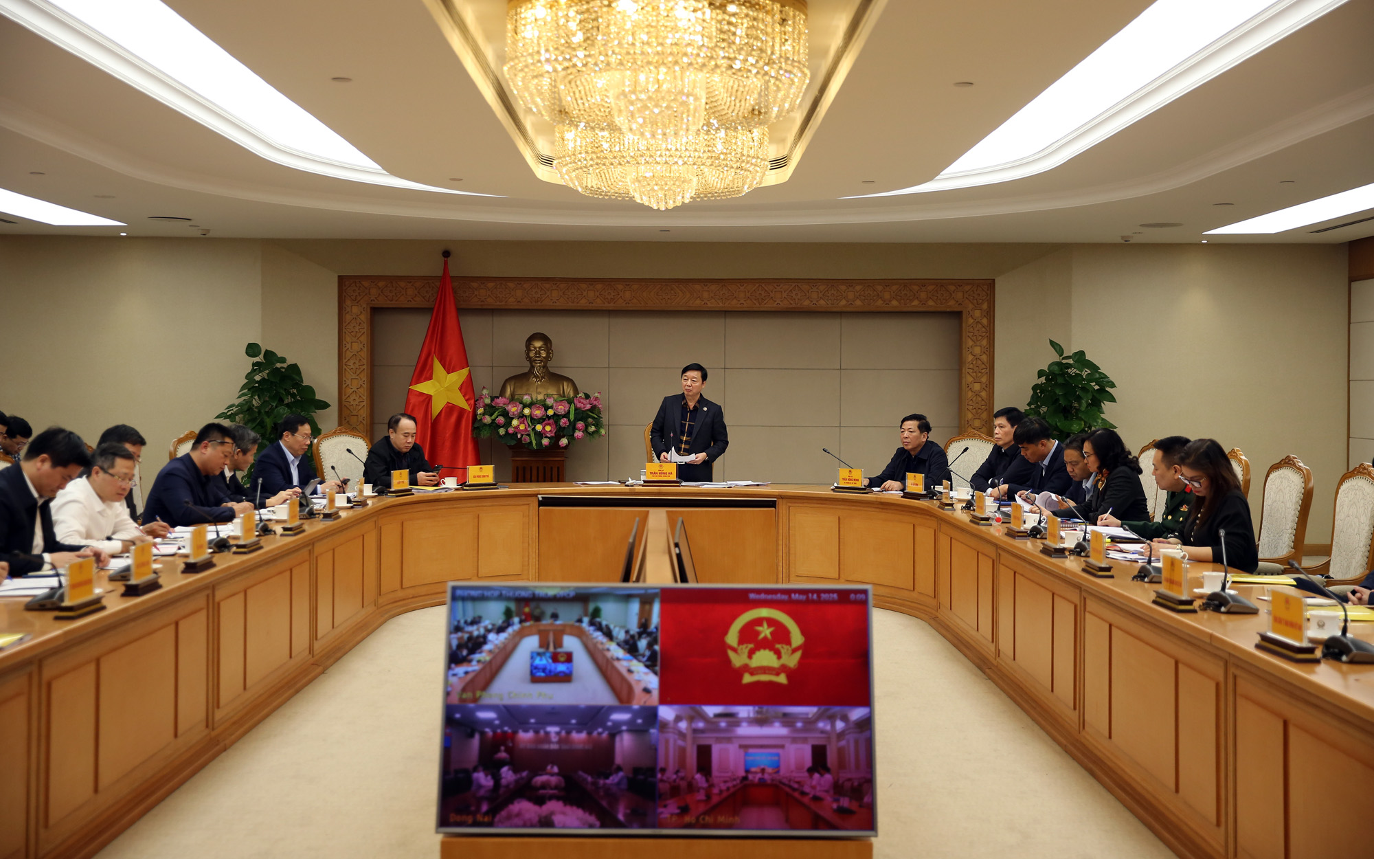 Ngày 19-12 sẽ khởi công, khánh thành 237 dự án, công trình với tổng vốn 3,4 triệu tỉ đồng 1 khởi công - Ảnh 1.