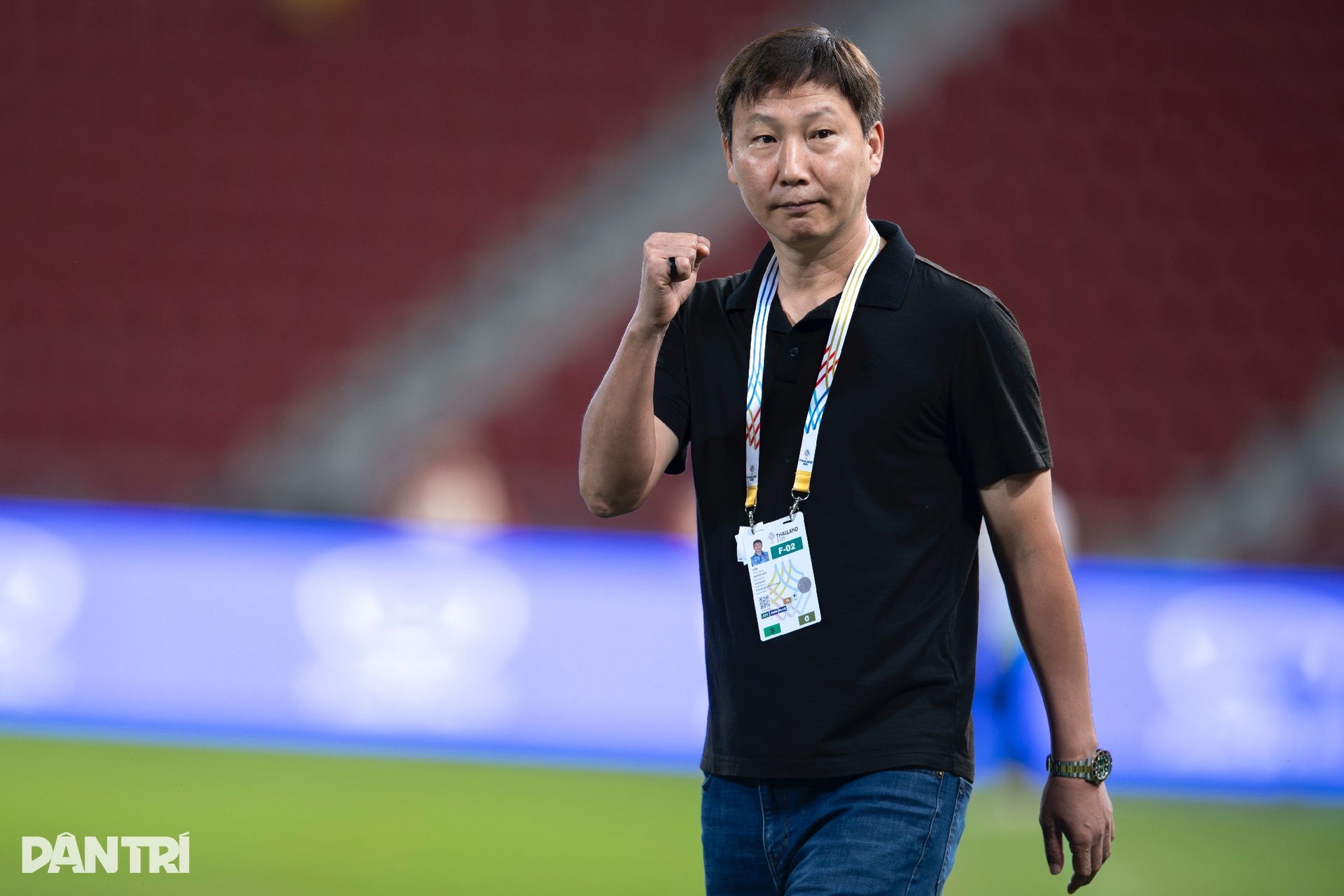 Ngày hạnh phúc của HLV Kim Sang Sik - 1