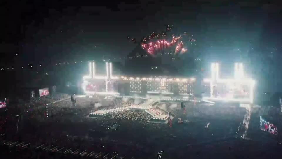 Sân khấu "Y-Concert" nhìn từ trên cao