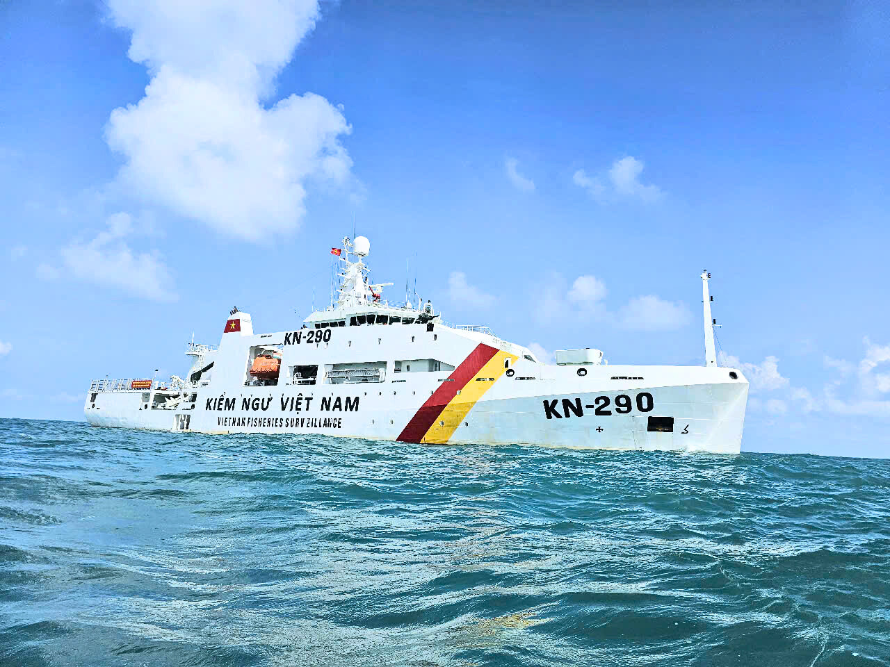 Nghĩa tình TP HCM, vì biển đảo thân yêu- Ảnh 21. Nghĩa tình TP HCM, vì biển đảo thân yêu- Ảnh 21.