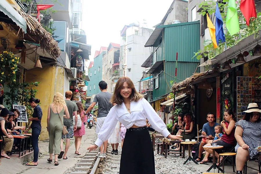 Tác giả trong một chuyến du lịch. Ảnh: NVCC Tác giả trong một chuyến du lịch. Ảnh: NVCC