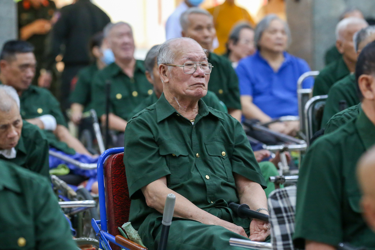 400.000 đồng - Ảnh 1.