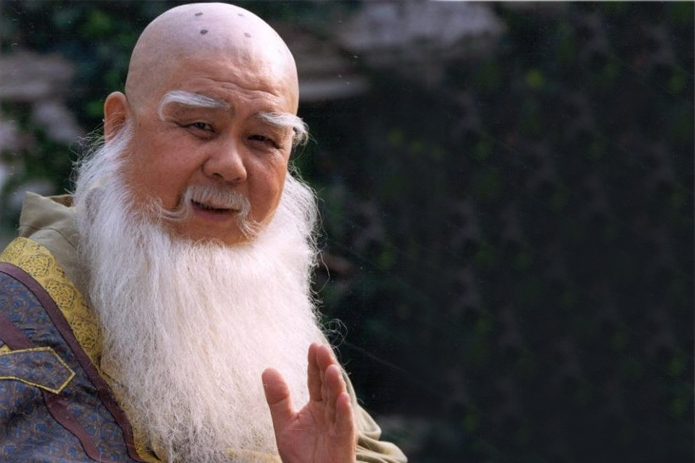 Kiếm hiệp Kim Dung: Người duy nhất biết rõ lai lịch Quỳ Hoa bảo điển và Tịch Tà kiếm pháp- Ảnh 1.