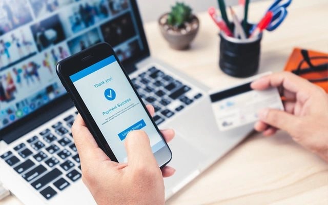 Người phụ nữ chuyển khoản 10 lần tổng cộng hơn 3 tỷ đồng để làm nhiệm vụ, không rút được tiền lại vội trình báo Công an- Ảnh 1.