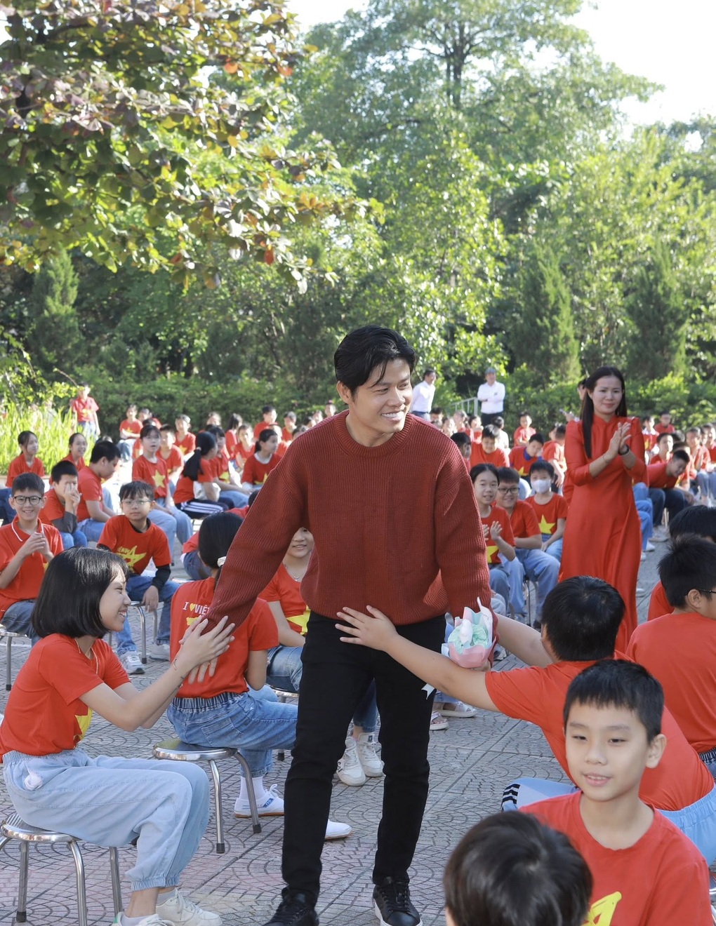 Nguyễn Văn Chung mua nhà nhờ hit 6,5 tỷ view, hiếm hoi kể về đổ vỡ hôn nhân - 1