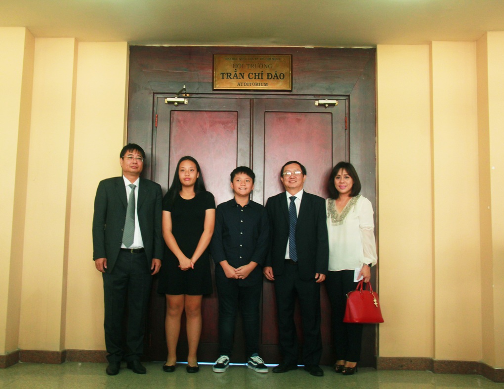 Nhà giáo được lấy tên đặt cho hội trường đại học lớn nhất nước là ai? - 1