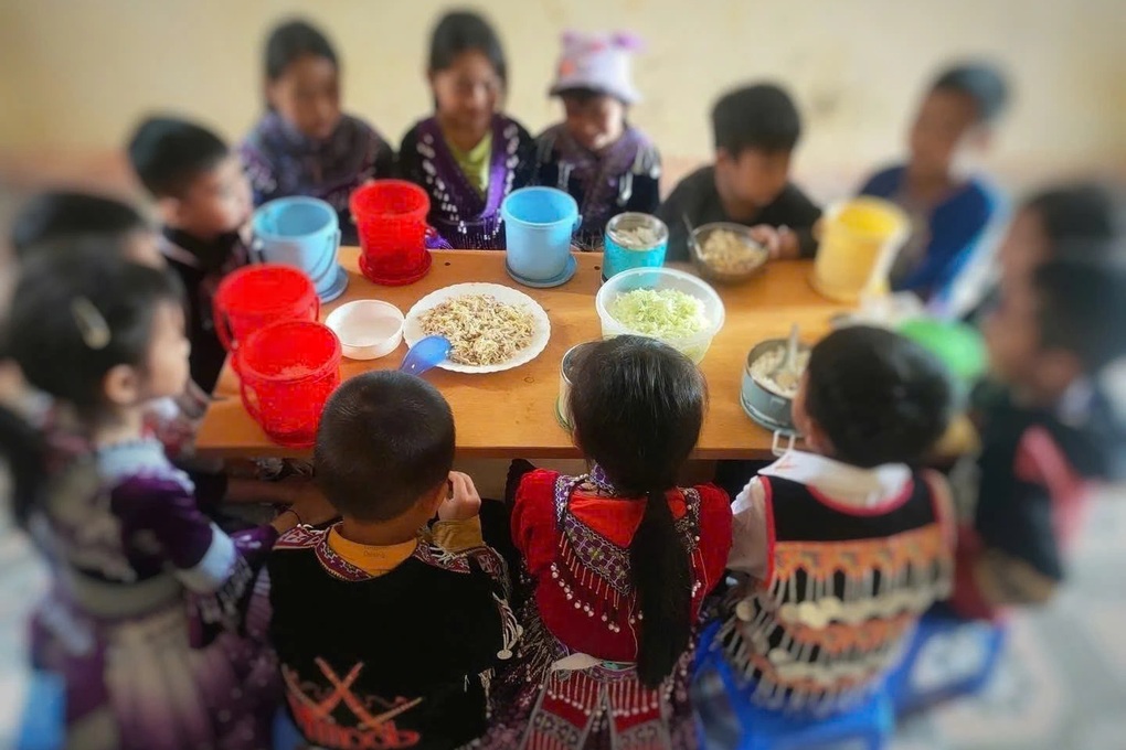 Nhà hảo tâm Nuôi em phát hiện học sinh “mã bỏ rơi chưa từng bị bỏ rơi - 1