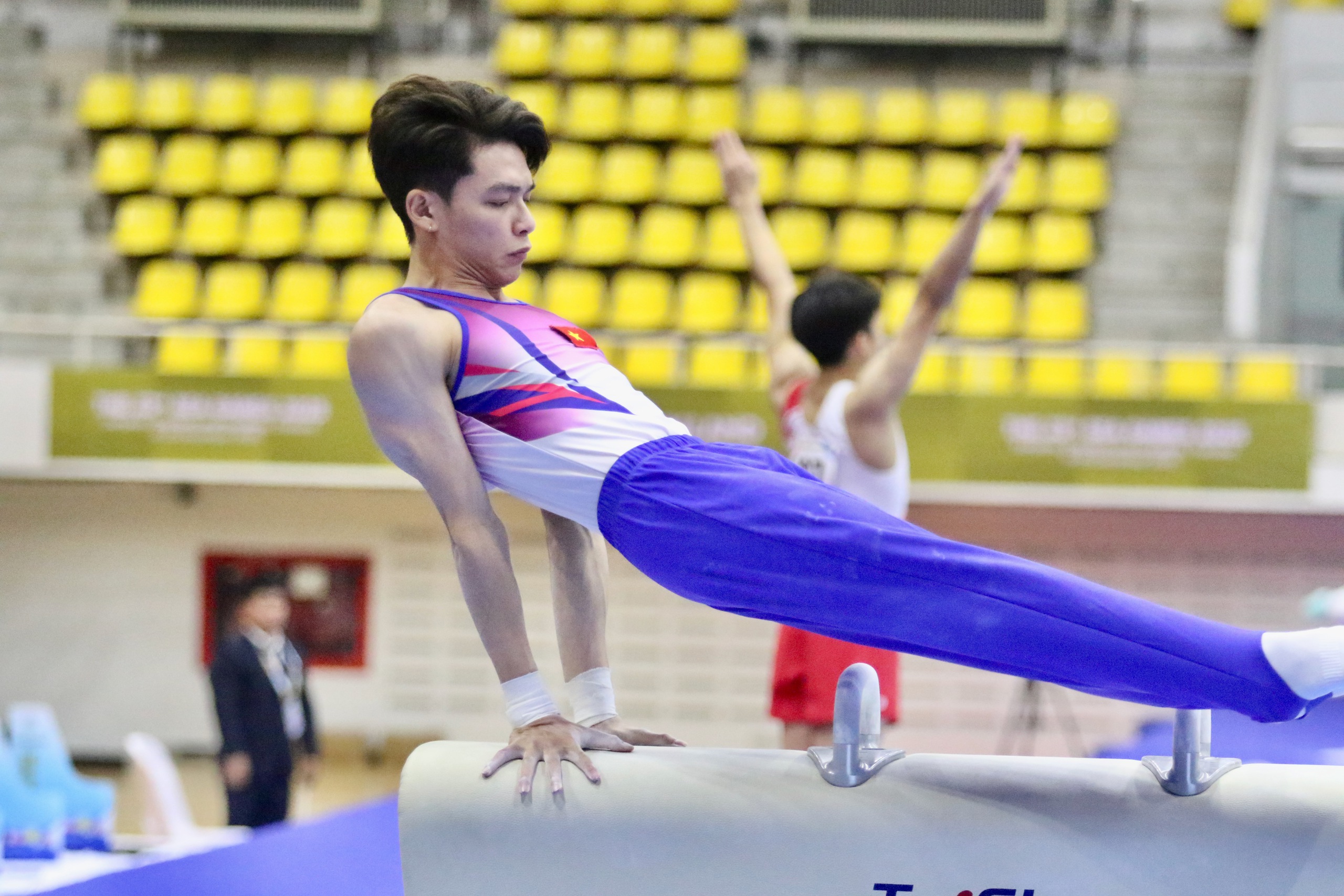 Nhà vô địch Olympic vắng mặt, thể dục dụng cụ Việt Nam có cơ hội đoạt nhiều HCV? 2 thể dục dụng cụ - Ảnh 2.