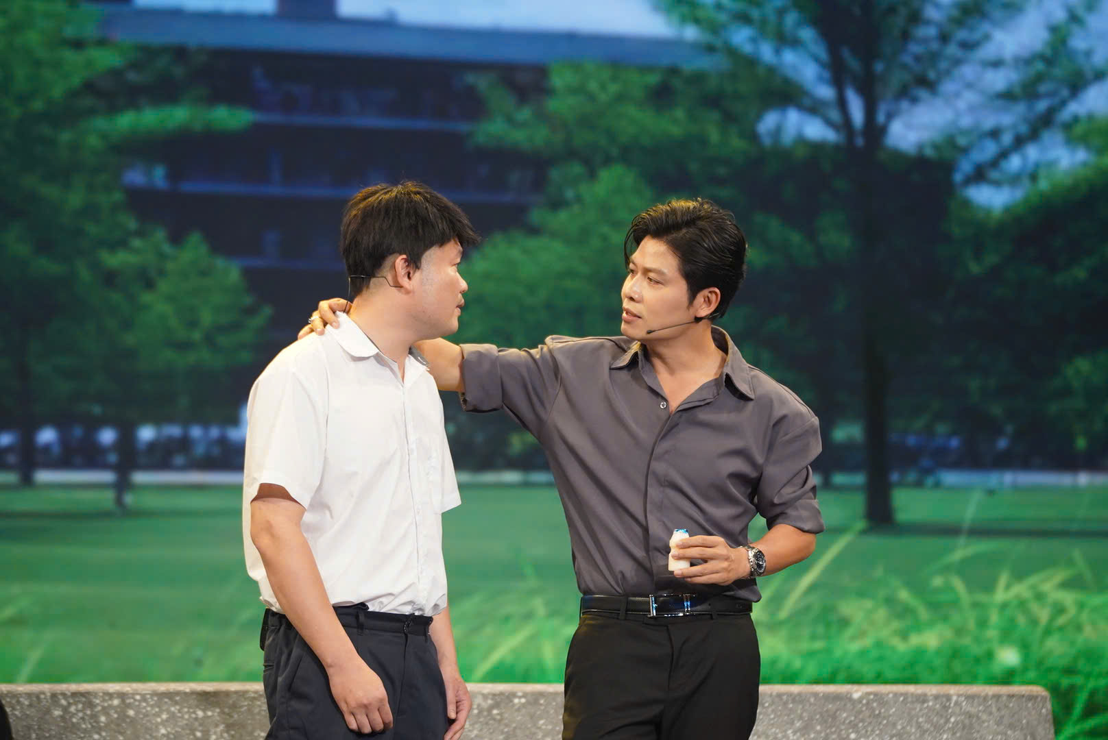 Nhạc sĩ Nguyễn Văn Chung vào vai đầu nậu buôn bán ma túy, khán giả trẻ ngỡ ngàng - Ảnh 1. Nhạc sĩ Nguyễn Văn Chung - Ảnh 1.