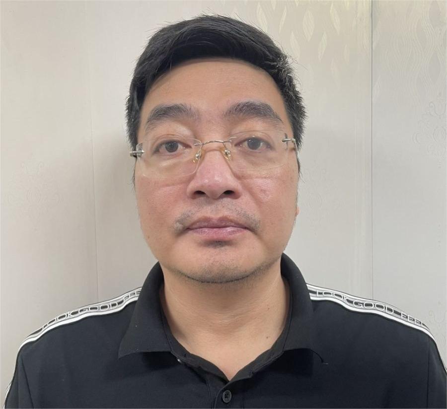 Nhân viên ngân hàng lừa đảo, chiếm đoạt 3,5 tỉ đồng 1 lừa đảo - Ảnh 1.