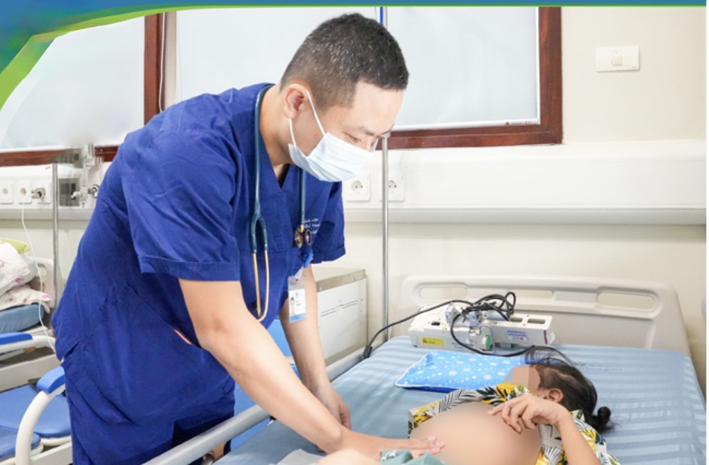 Nhiễm cúm A, bé gái 6 tuổi ở Hà Nội viêm cơ tim, tổn thương đa cơ quan - 1