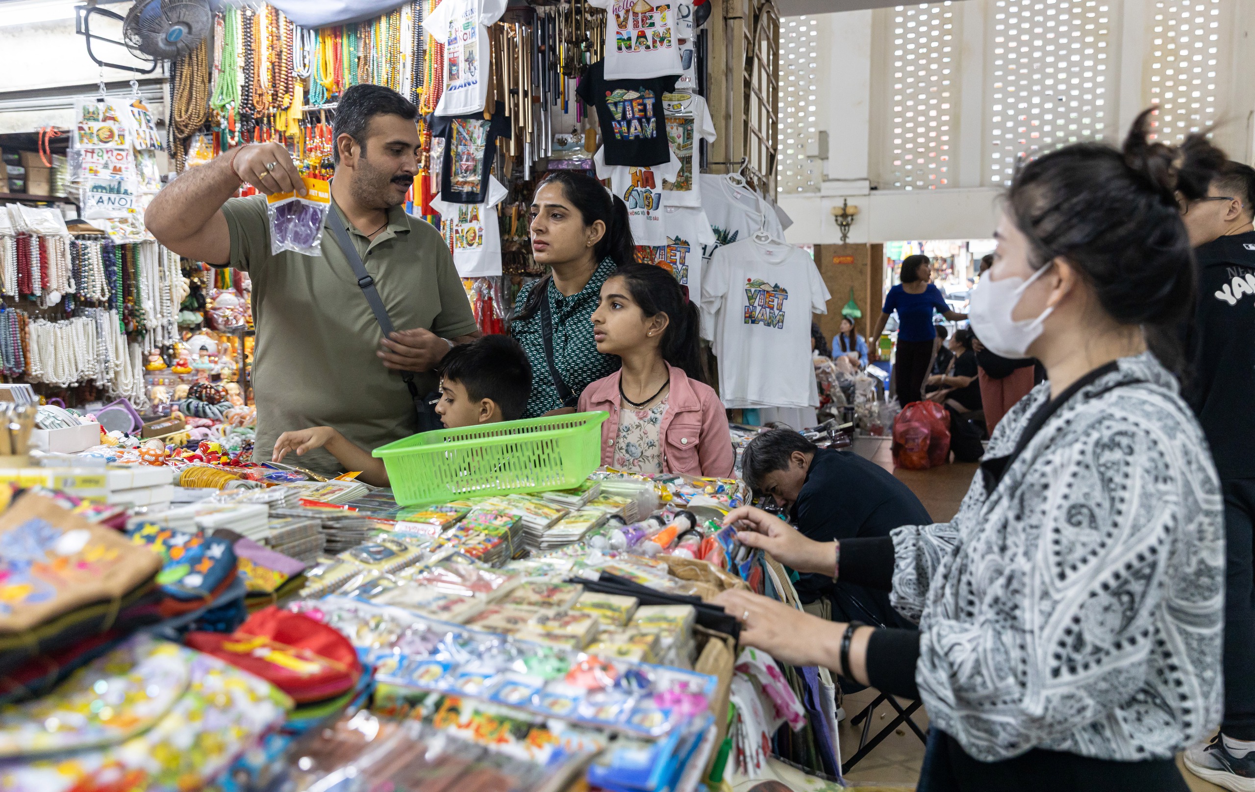 Nhiều chính sách thuế mới cho hộ kinh doanh - Ảnh 1. hộ kinh doanh - Ảnh 1.