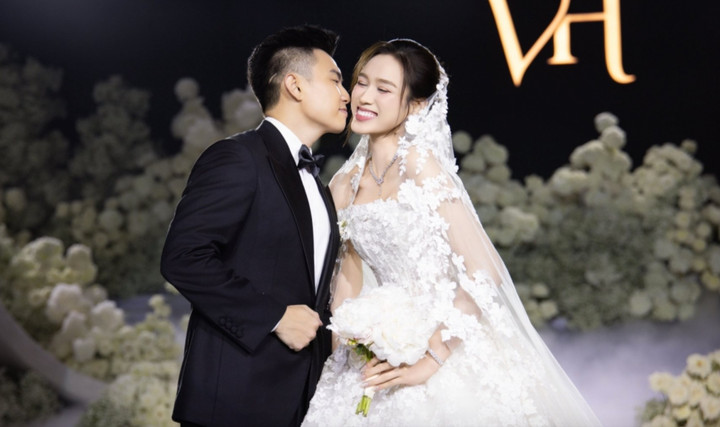 Những đám cưới gây sốt nhất năm 2025 của sao Việt- Ảnh 1.