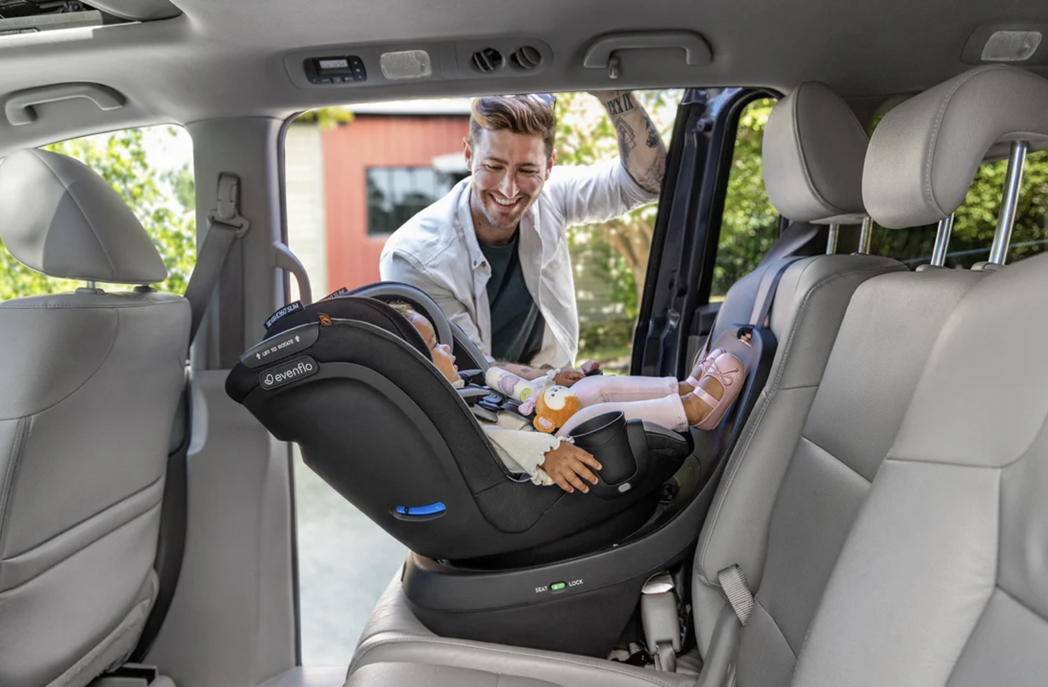 Những điều cần lưu ý khi lắp ghế an toàn bảo vệ trẻ em trên ô tô - Ảnh 4.