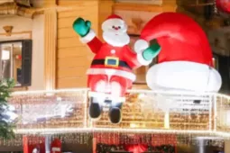 Hà Nội như 'bản hòa tấu ánh sáng' dịp Giáng sinh