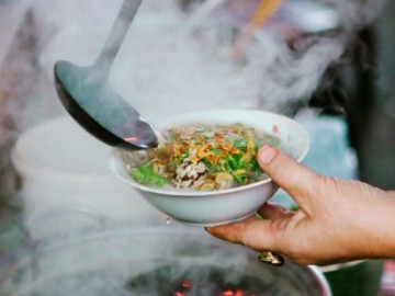 Những món ăn lọt top bảng xếp hạng “hiện tượng” năm 2025: Bạn đã thử bao nhiêu món trong số này? 9 6 loại bánh lên ngôi trong mùa đông Hà Nội, toàn đặc sản lâu đời càng ăn vỉa hè càng ngon, giá chỉ 10.000 đồng