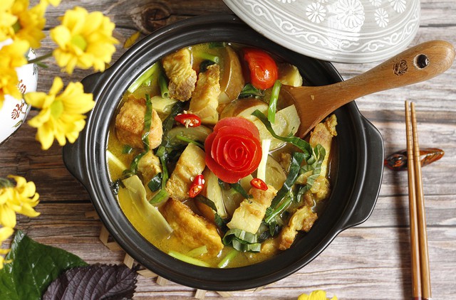 Những món ăn mùa đông thơm ngon bổ dưỡng nhất định phải có trên mâm cơm gia đình 1 Canh cà bung thịt đậu là món ăn dân dã nhưng nhiều bổ dưỡng.