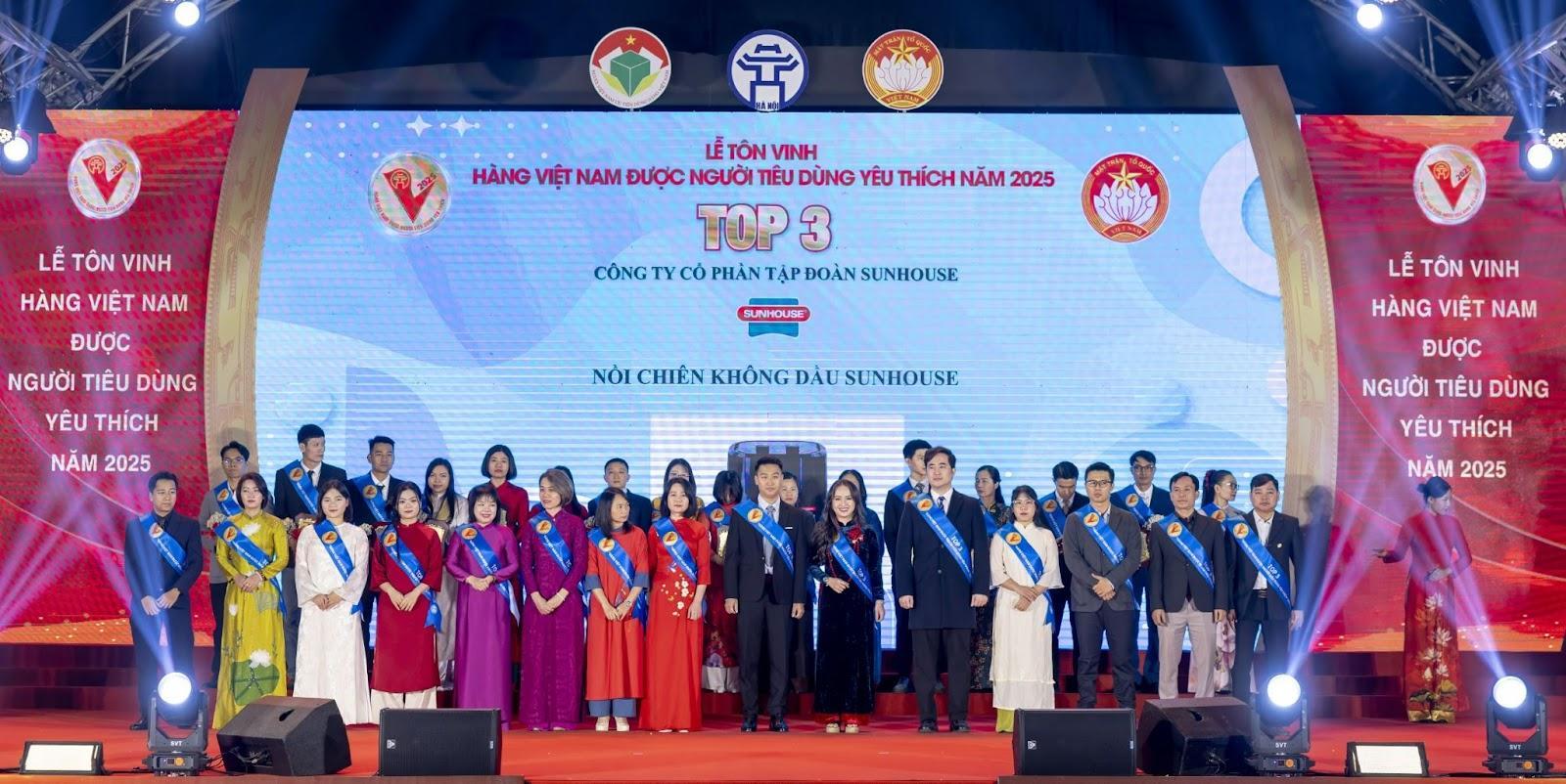 Tiên phong công nghệ vì sức khỏe: Nồi chiên không dầu SUNHOUSE đạt Top “Hàng Việt Nam được người tiêu dùng yêu thích 2025”- Ảnh 1. Tiên phong công nghệ vì sức khỏe: Nồi chiên không dầu SUNHOUSE đạt Top “Hàng Việt Nam được người tiêu dùng yêu thích 2025”- Ảnh 1.