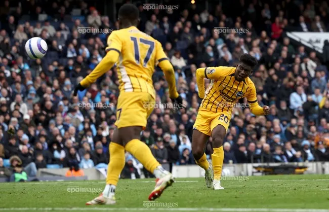 man-united-cong-bo-danh-sach-7-cau-thu-moi (1).jpg