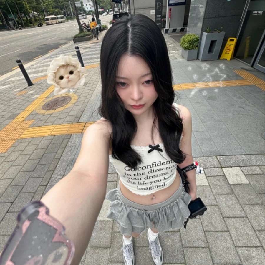 Nữ YouTuber giảm 10kg sau 2 tháng tiết lộ nguyên tắc số 1 là không tập thể dục, chỉ nhờ vào 3 cách ăn 2 Trong thời gian siết cân, Minase Sakura sẽ chỉ chú ý ăn ngủ nghỉ điều độ thay vì tập luyện nặng.