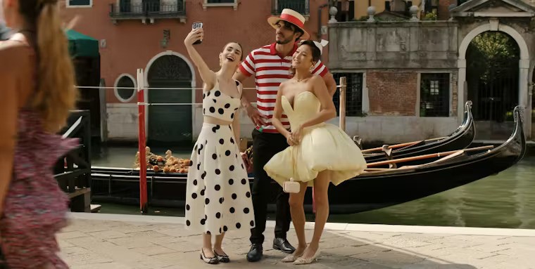 Ai ghét cứ ghét, mỹ nhân này vẫn là “bà hoàng thời trang”: Visual đẹp sang tới nóc, ngay cả anti fan cũng không dám chê- Ảnh 1.